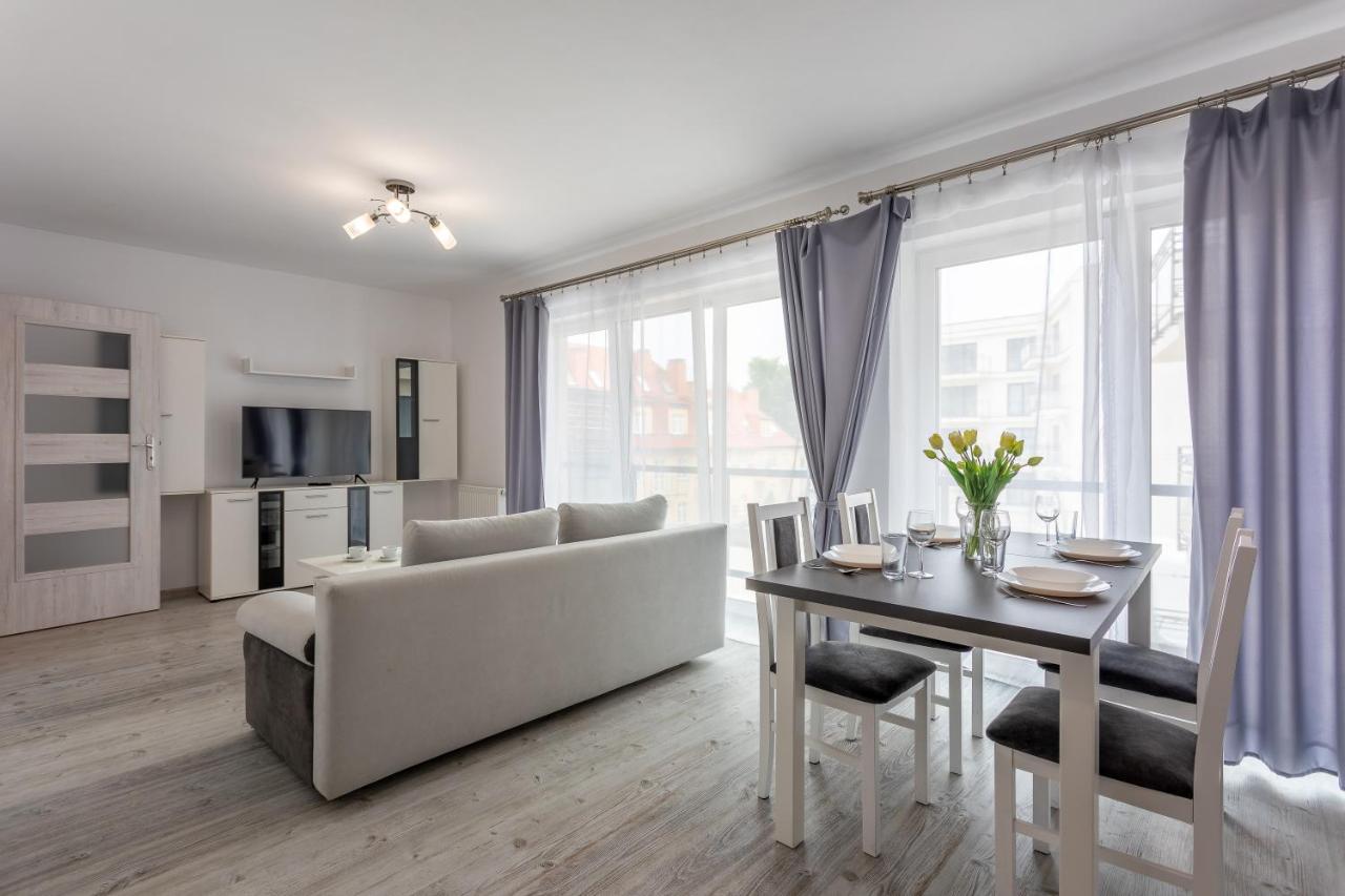 Ambria Apartments Flotylla 斯维诺乌伊希切 外观 照片