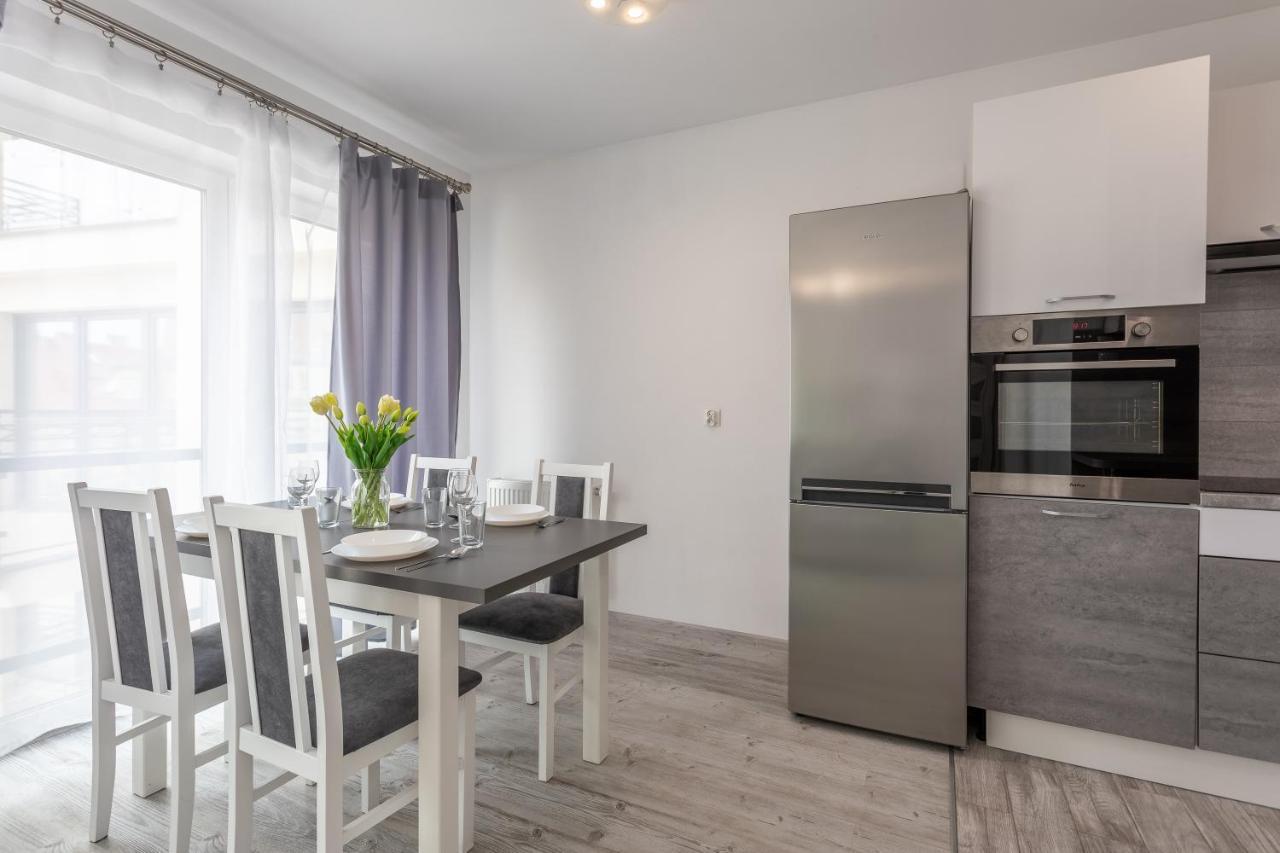 Ambria Apartments Flotylla 斯维诺乌伊希切 外观 照片