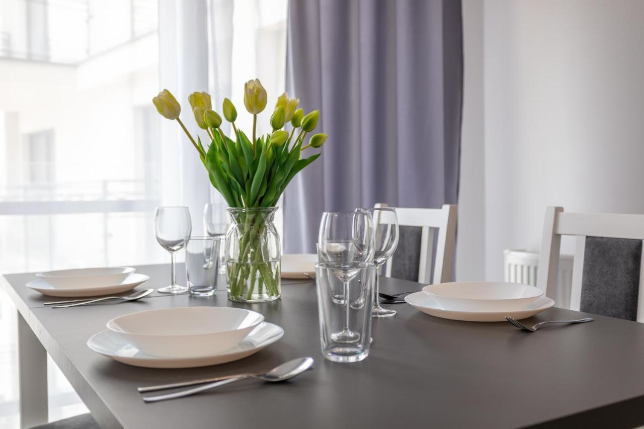 Ambria Apartments Flotylla 斯维诺乌伊希切 外观 照片